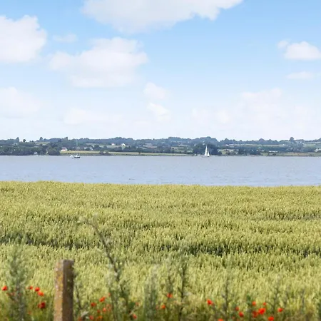 別荘 3 Bedroom Beautiful In *